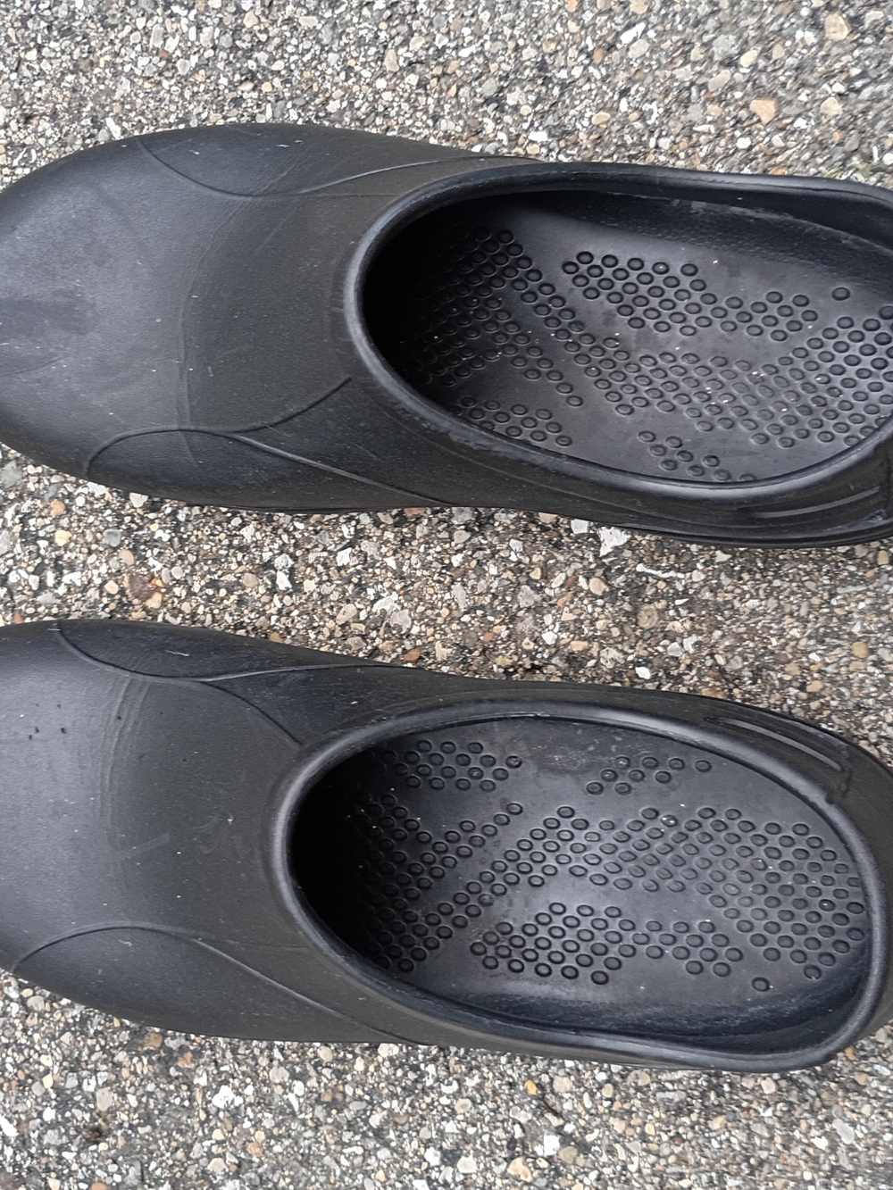 Men's Black Slip-On Water-Resistant Loafers